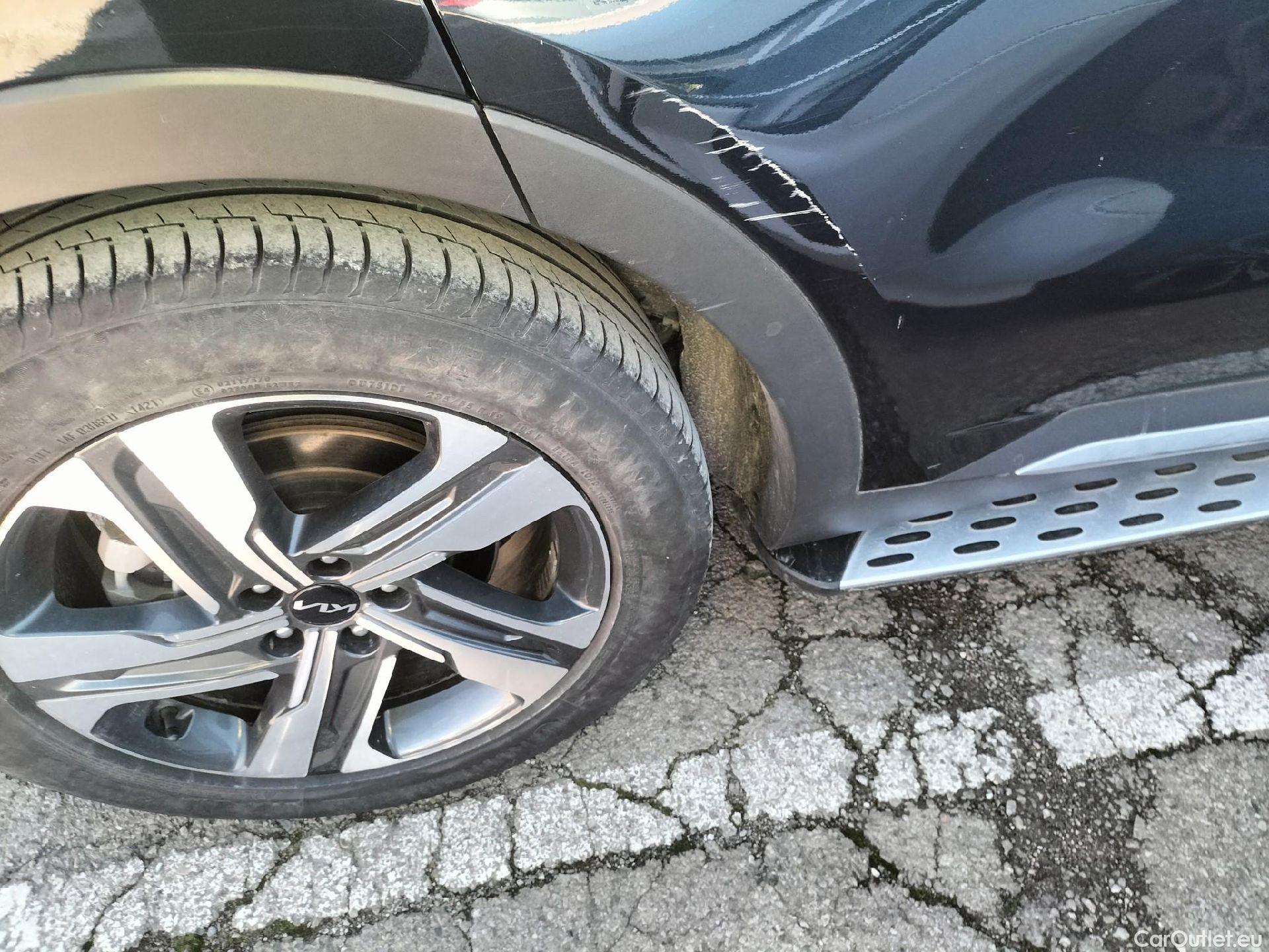  KIA  Sorento KIA  / 2020 / 5P / todoterreno 1.6 T-GDi PHEV Emotion 4x4 7pl P.Luxury #36