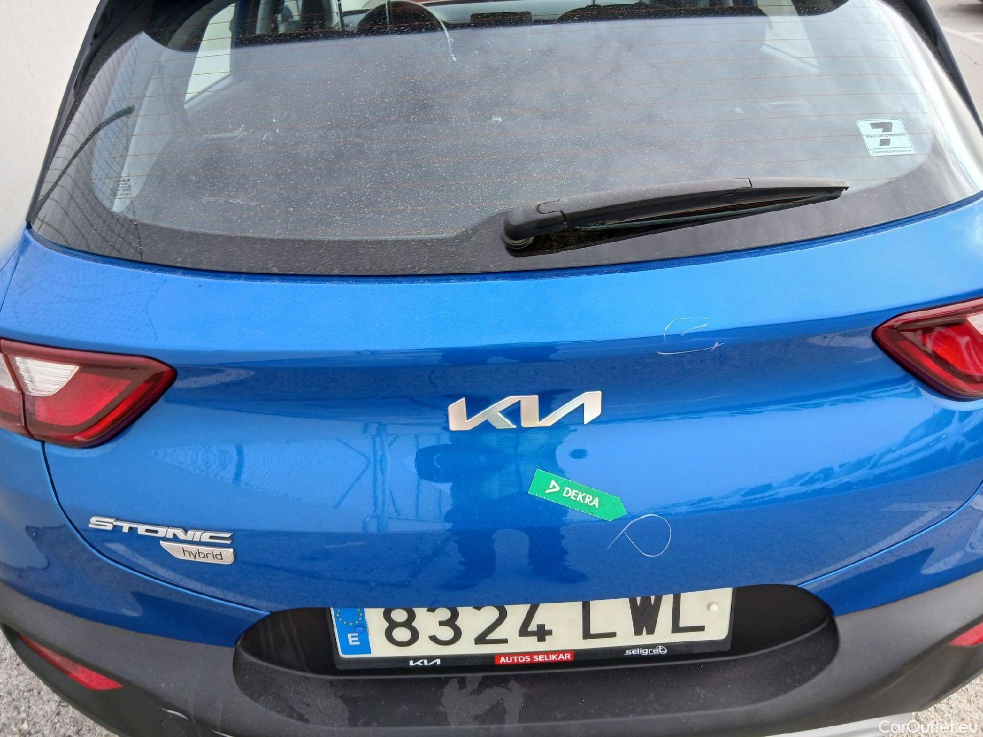  KIA  STONIC KIA  / 2017 / 5P / todoterreno 1.0 T-GDi 74kW (100CV) MHEV iMT Drive #34