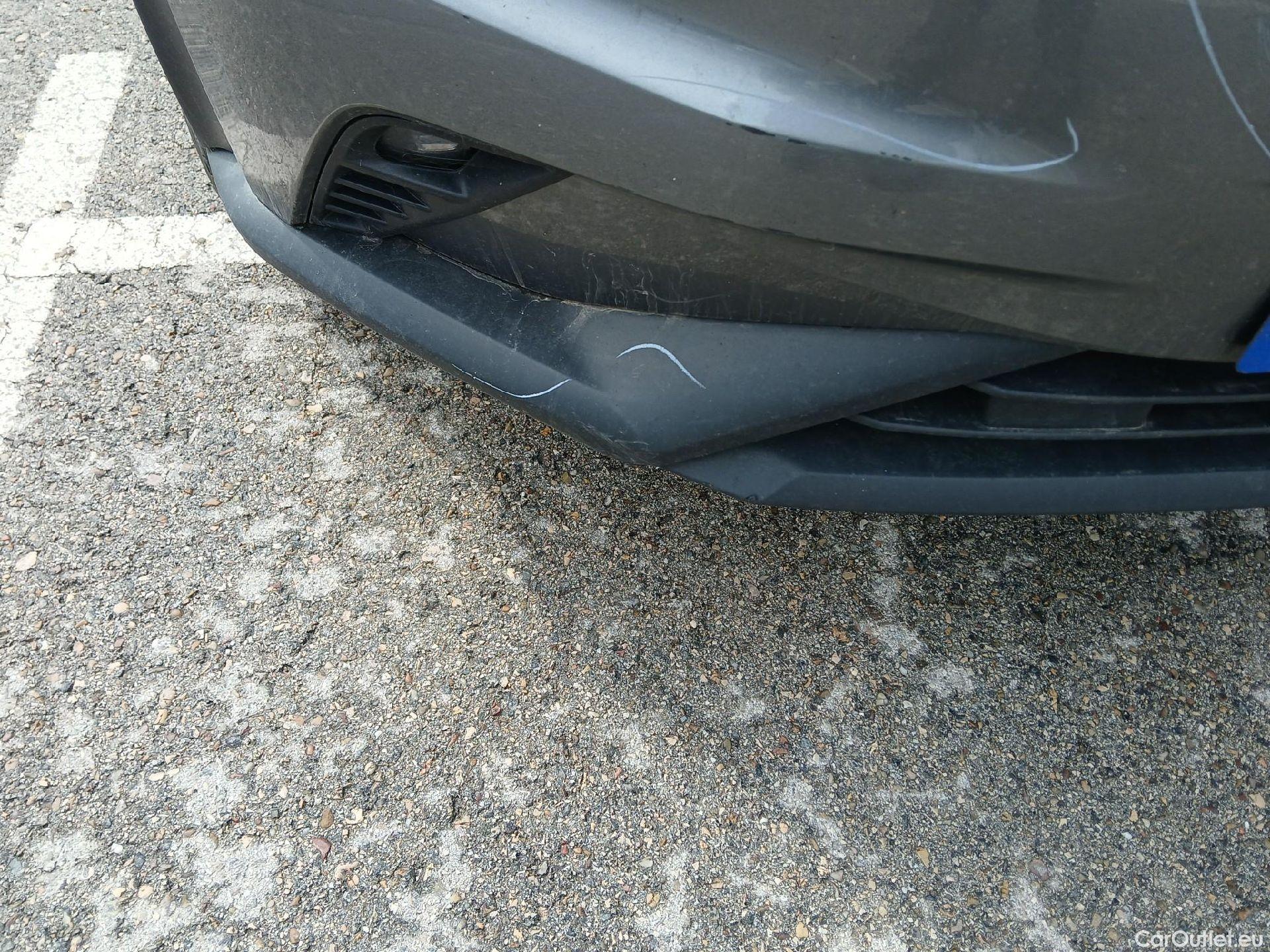  Nissan  Juke NISSAN  / 2019 / 5P / crossover DIG-T 84 kW (114 CV) 6M/T Acenta #17