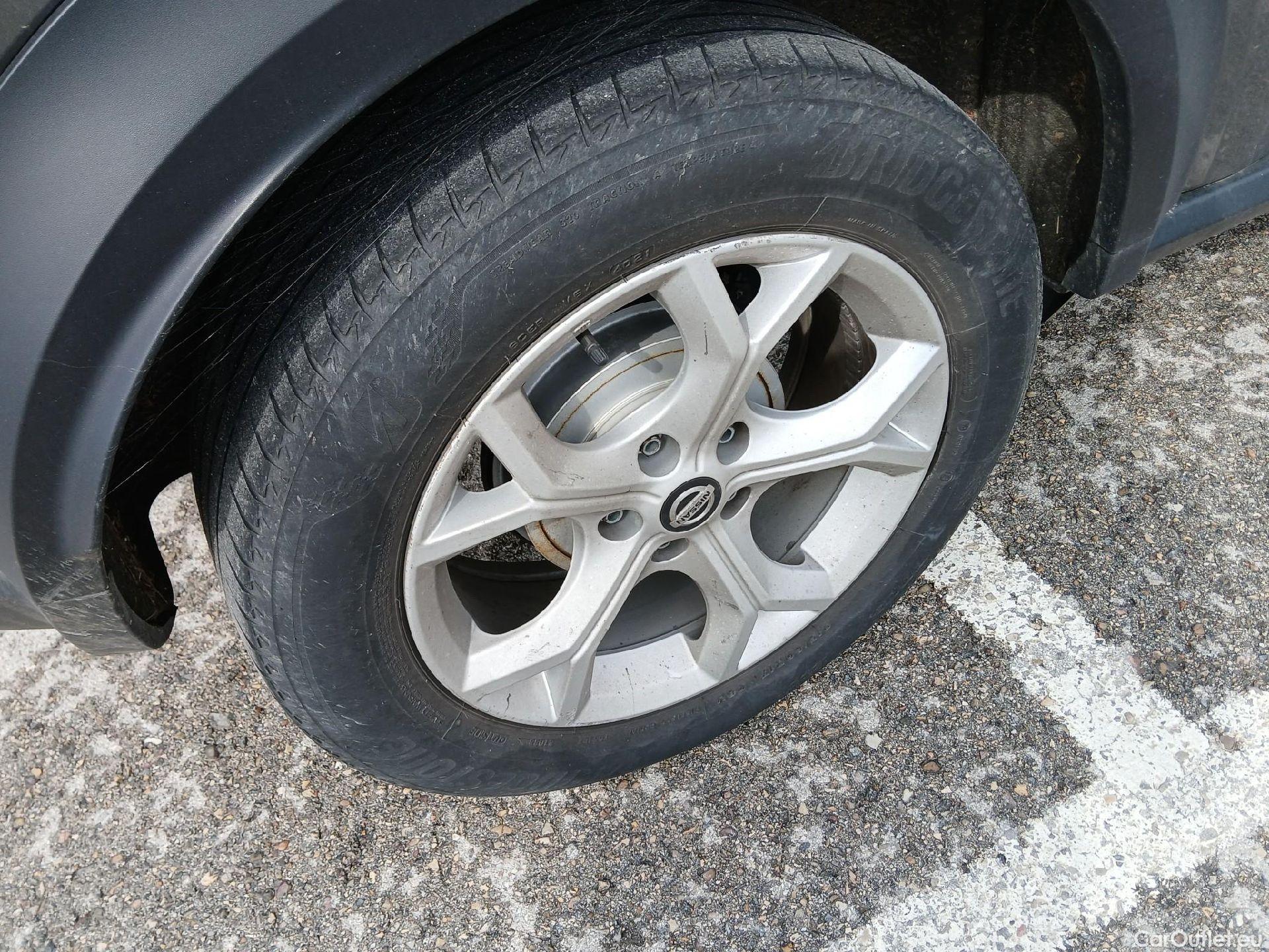  Nissan  Juke NISSAN  / 2019 / 5P / crossover DIG-T 84 kW (114 CV) 6M/T Acenta #38