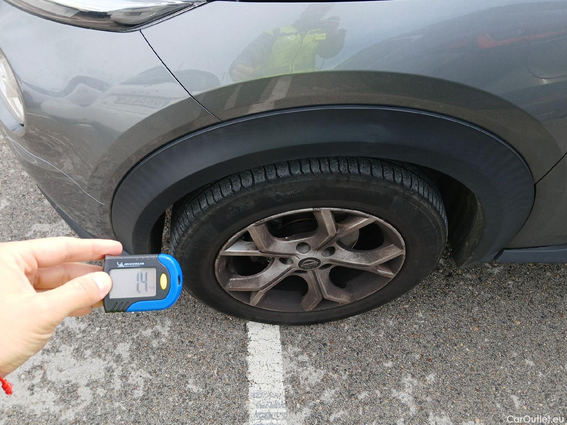  Nissan  Juke NISSAN  / 2019 / 5P / crossover DIG-T 84 kW (114 CV) 6M/T Acenta #3