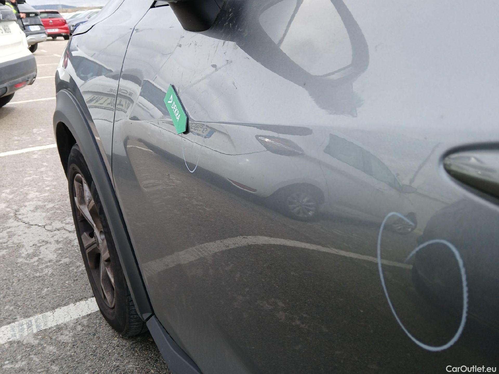  Nissan  Juke NISSAN  / 2019 / 5P / crossover DIG-T 84 kW (114 CV) 6M/T Acenta #28