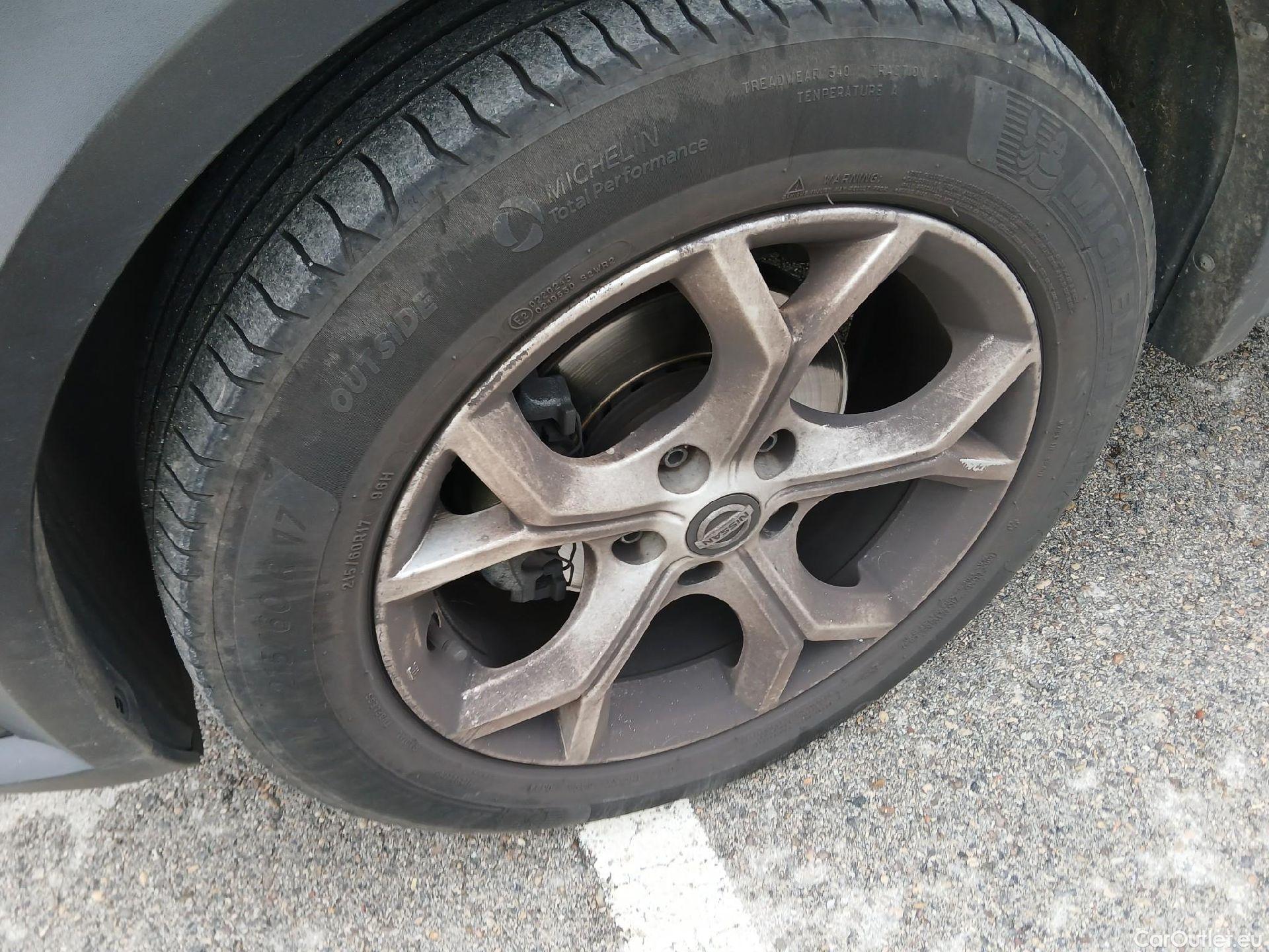  Nissan  Juke NISSAN  / 2019 / 5P / crossover DIG-T 84 kW (114 CV) 6M/T Acenta #25