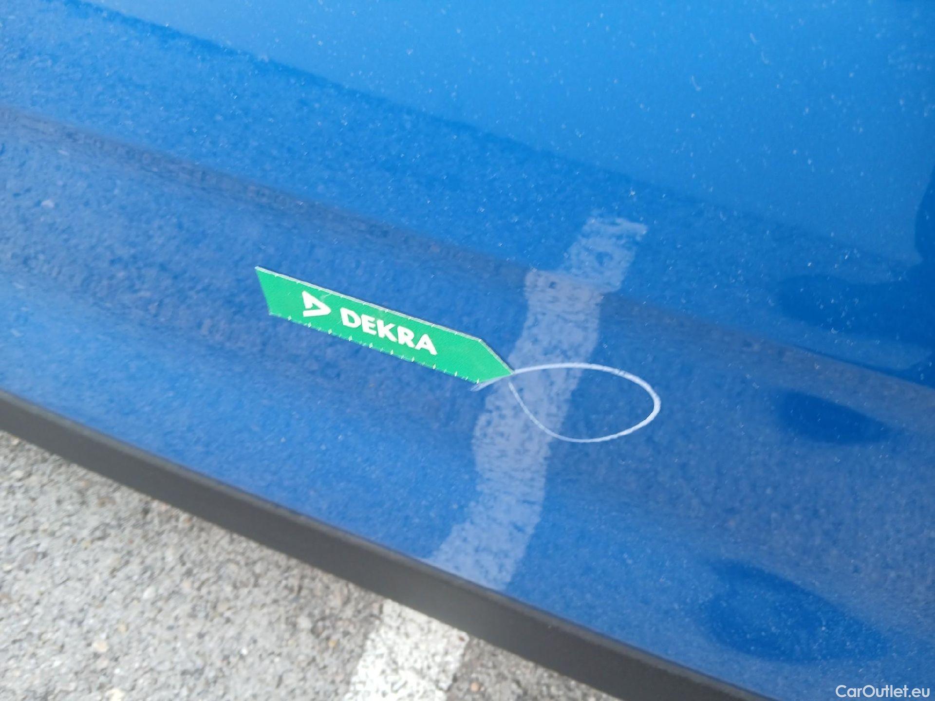  KIA  STONIC KIA  / 2017 / 5P / todoterreno 1.0 T-GDi 74kW (100CV) MHEV iMT Drive #14