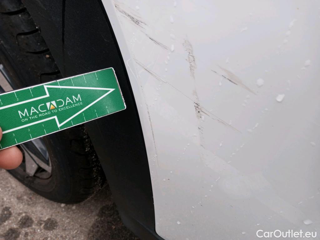  Hyundai  Tucson HYUNDAI  / 2020 / 5P / todoterreno 1.6 TGDI PHEV 195kW Tecno Sky Auto 4x4 #17