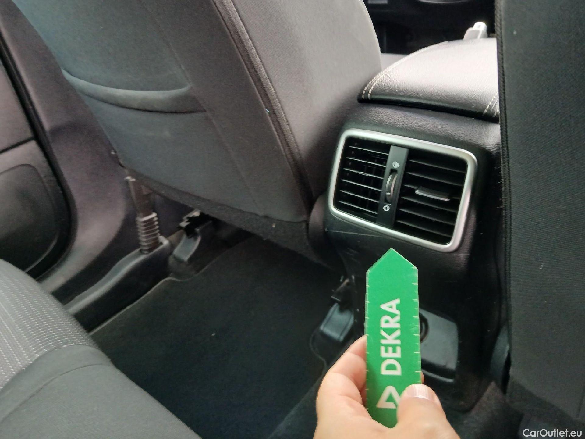  KIA  Sportage KIA  1.6MHEV Drive 100kW(136CV) 4x2(Crist Tintados)(CX) #6