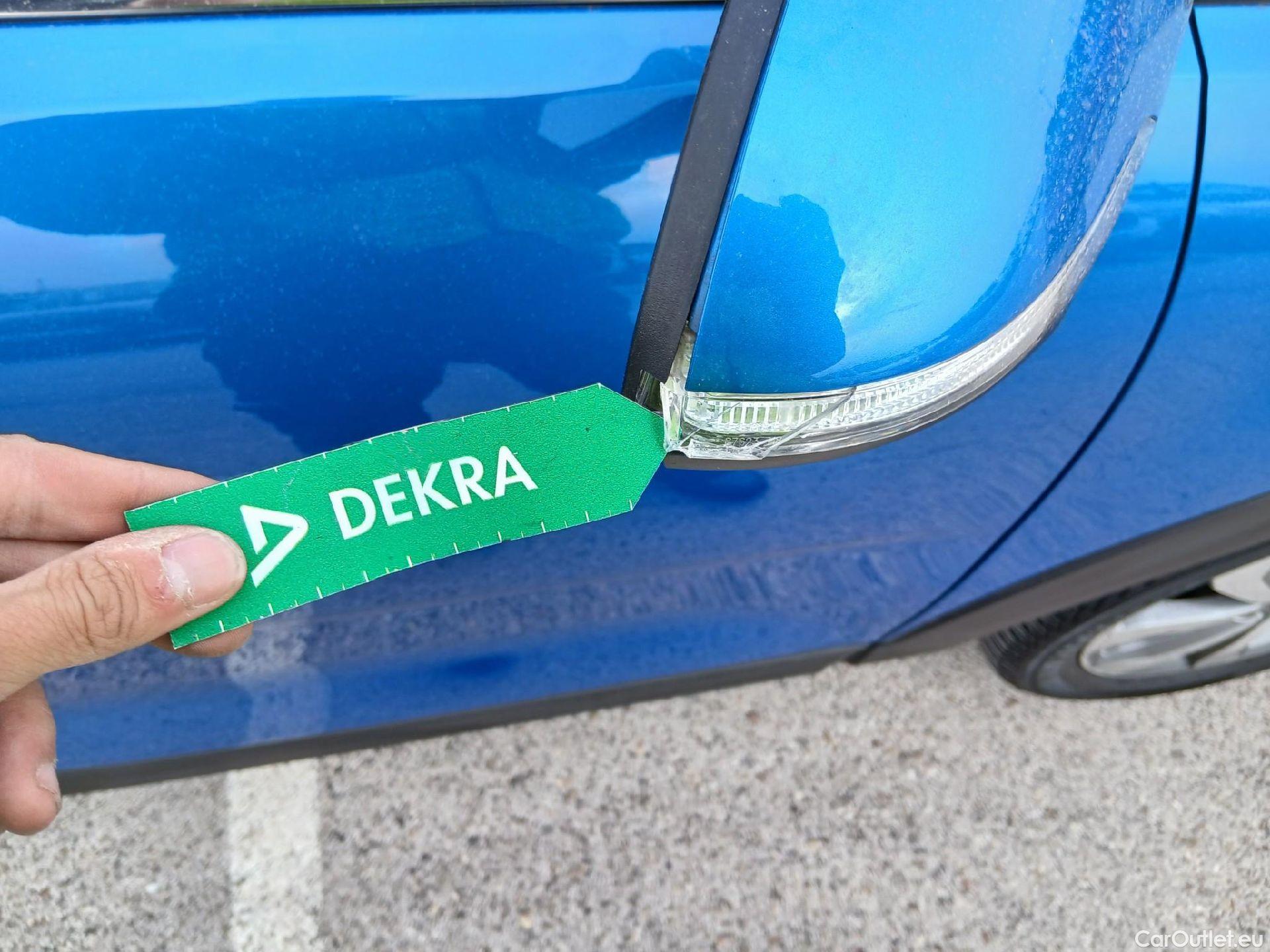  KIA  STONIC KIA  / 2017 / 5P / todoterreno 1.0 T-GDi 74kW (100CV) MHEV iMT Drive #44