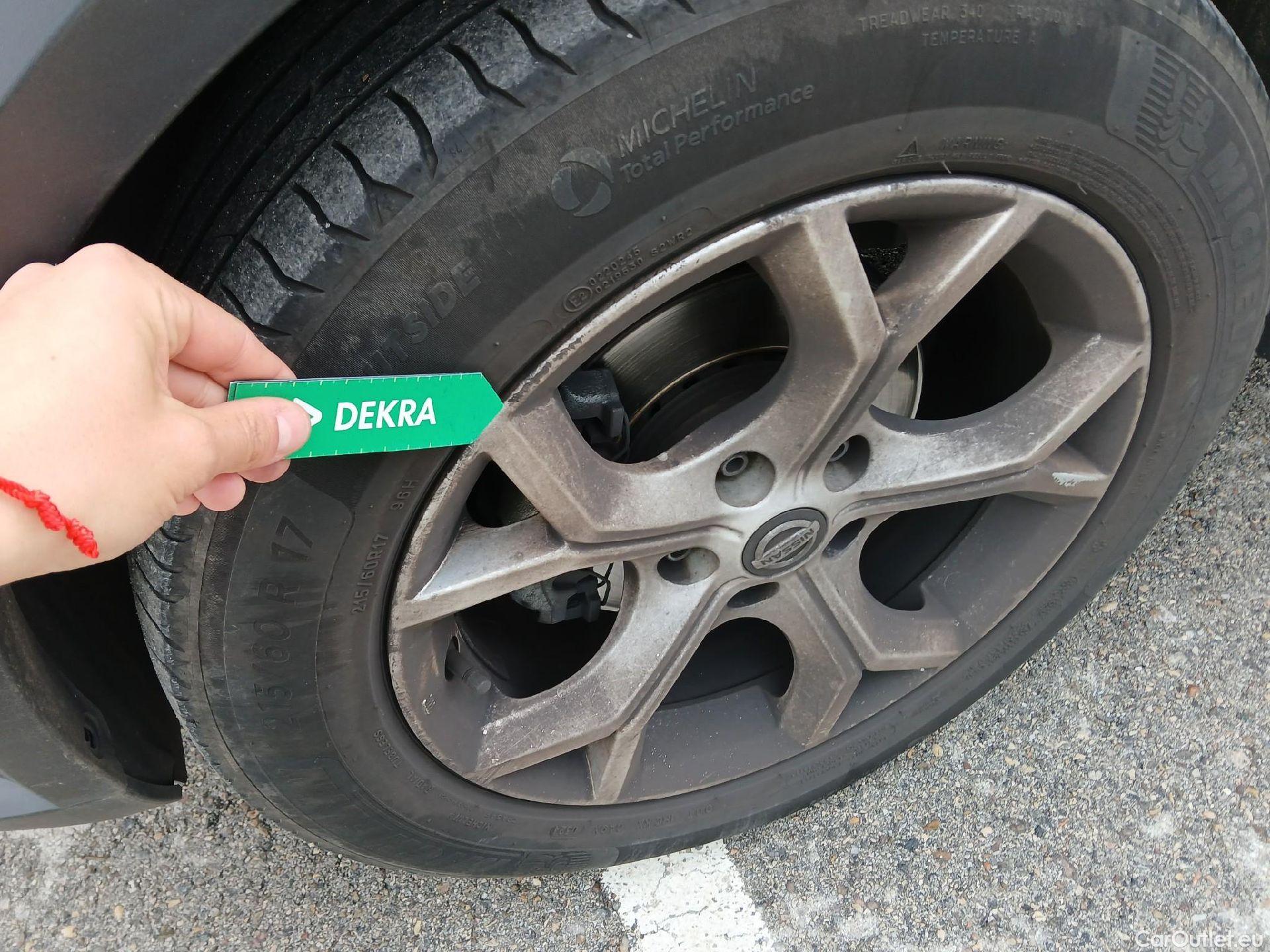  Nissan  Juke NISSAN  / 2019 / 5P / crossover DIG-T 84 kW (114 CV) 6M/T Acenta #26