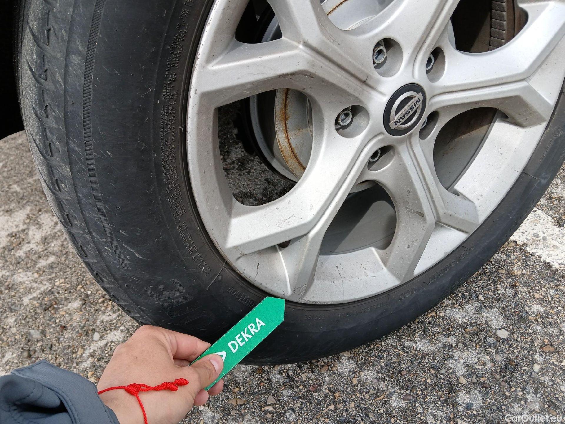  Nissan  Juke NISSAN  / 2019 / 5P / crossover DIG-T 84 kW (114 CV) 6M/T Acenta #39