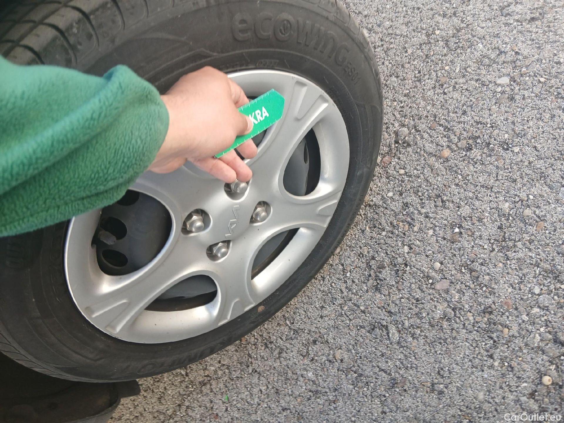  KIA  Picanto KIA  / 2020 / 5P / berlina con portón 1.0 DPi 49kW (67CV) Concept #21