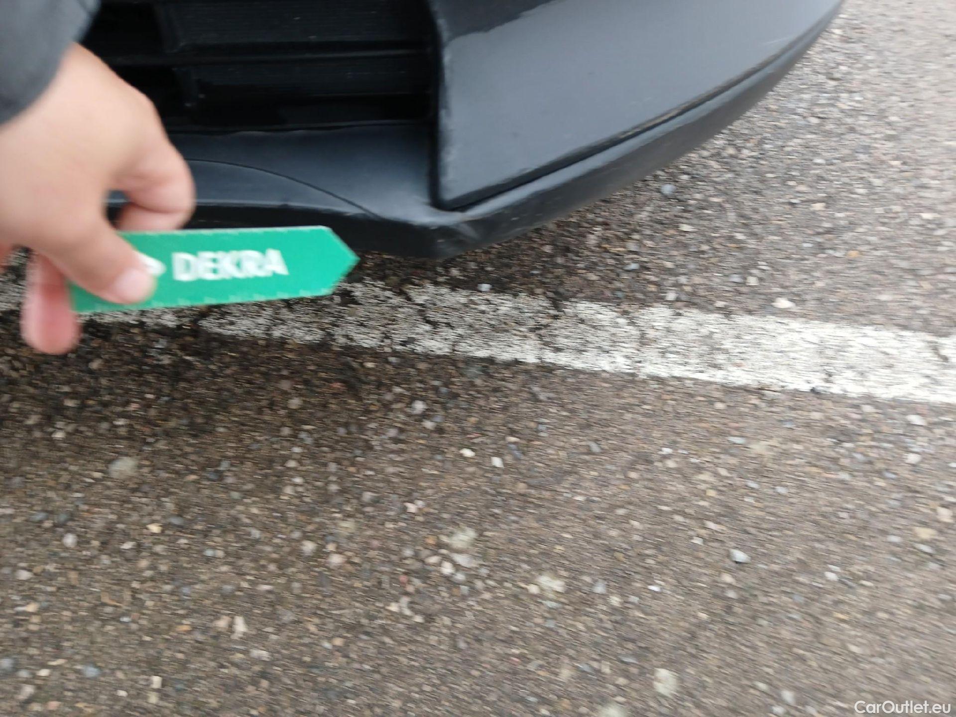  KIA  Sportage KIA  1.6MHEV Drive 100kW(136CV) 4x2(Crist Tintados)(CX) #17