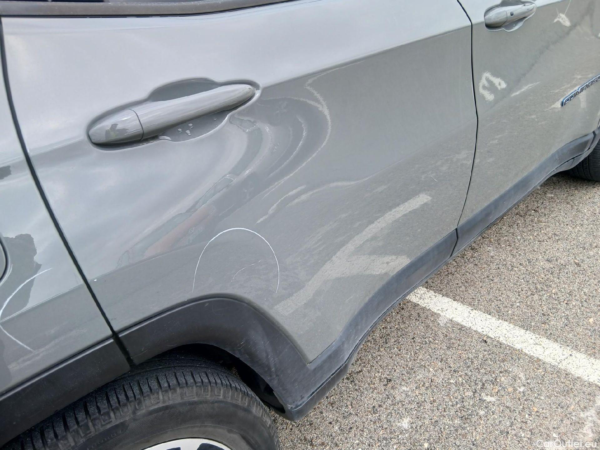  Jeep  Compass JEEP  / 2021 / 5P / todoterreno 1.3 PHEV 140kW (190CV) Limited AT AWD #25