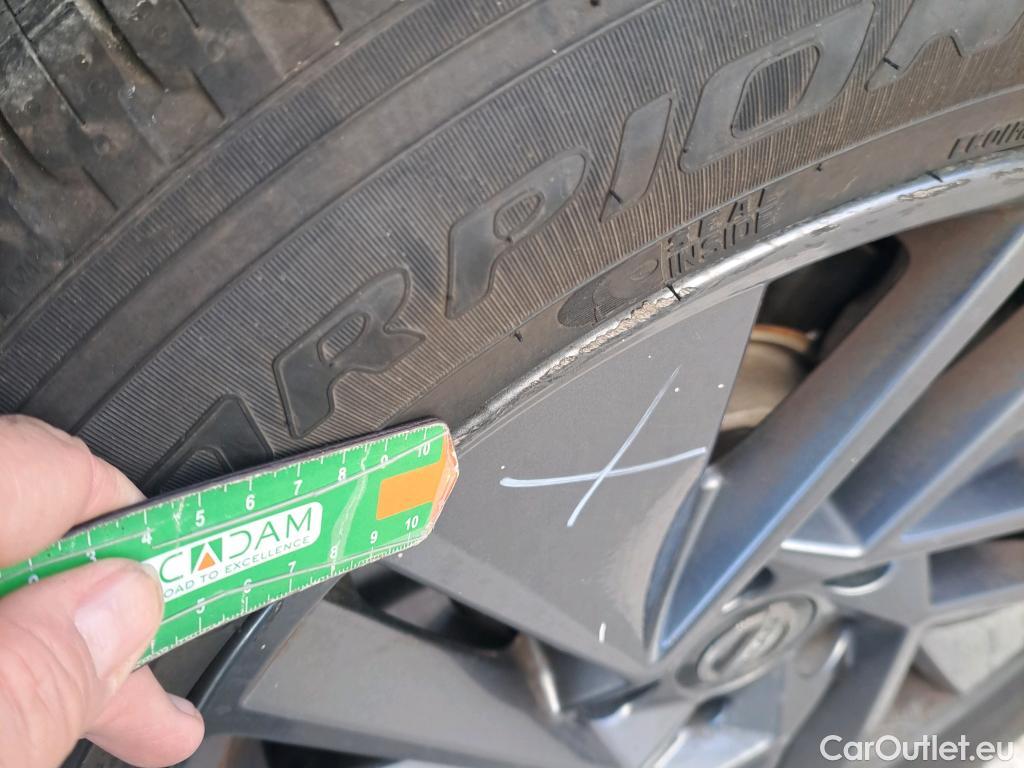  Nissan  Qashqai NISSAN  / 2021 / 5P / todoterreno DIG-T 116kW (158CV) mHEV Xtronic Acenta (AC) #11