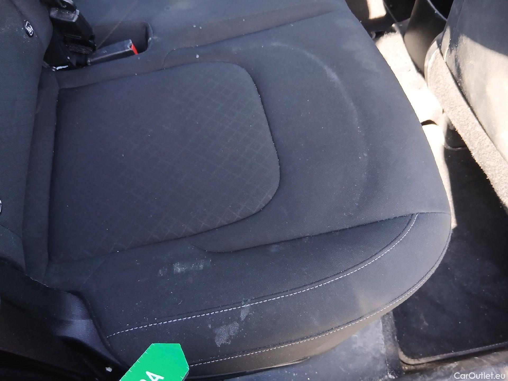  KIA  Sportage KIA  / 2022 / 5P / todoterreno 1.6 T-GDi 110kW (150CV) Concept 4x2 #22