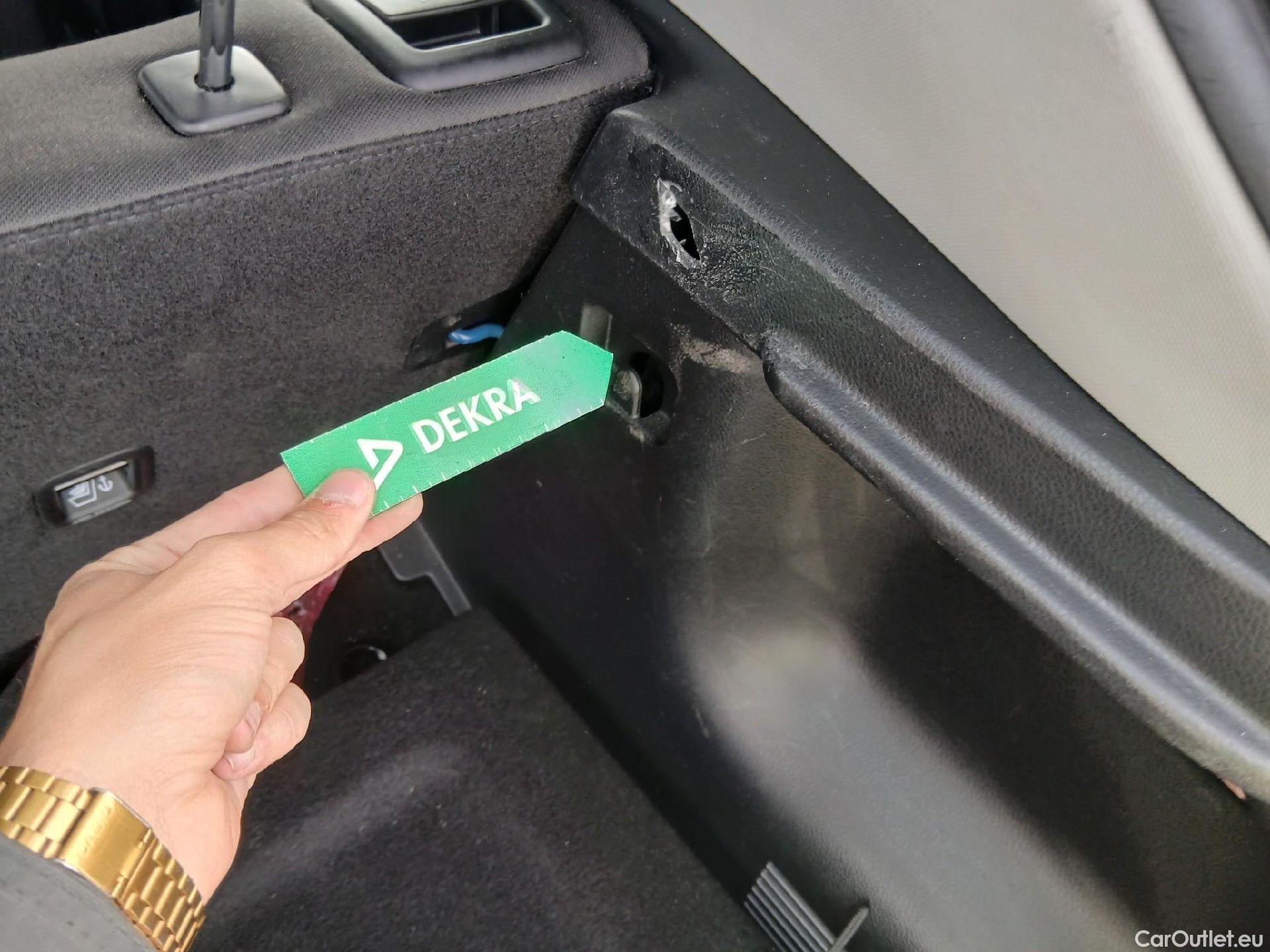  KIA  STONIC KIA  / 2017 / 5P / todoterreno 1.0 T-GDi 74kW (100CV) MHEV iMT Drive #33