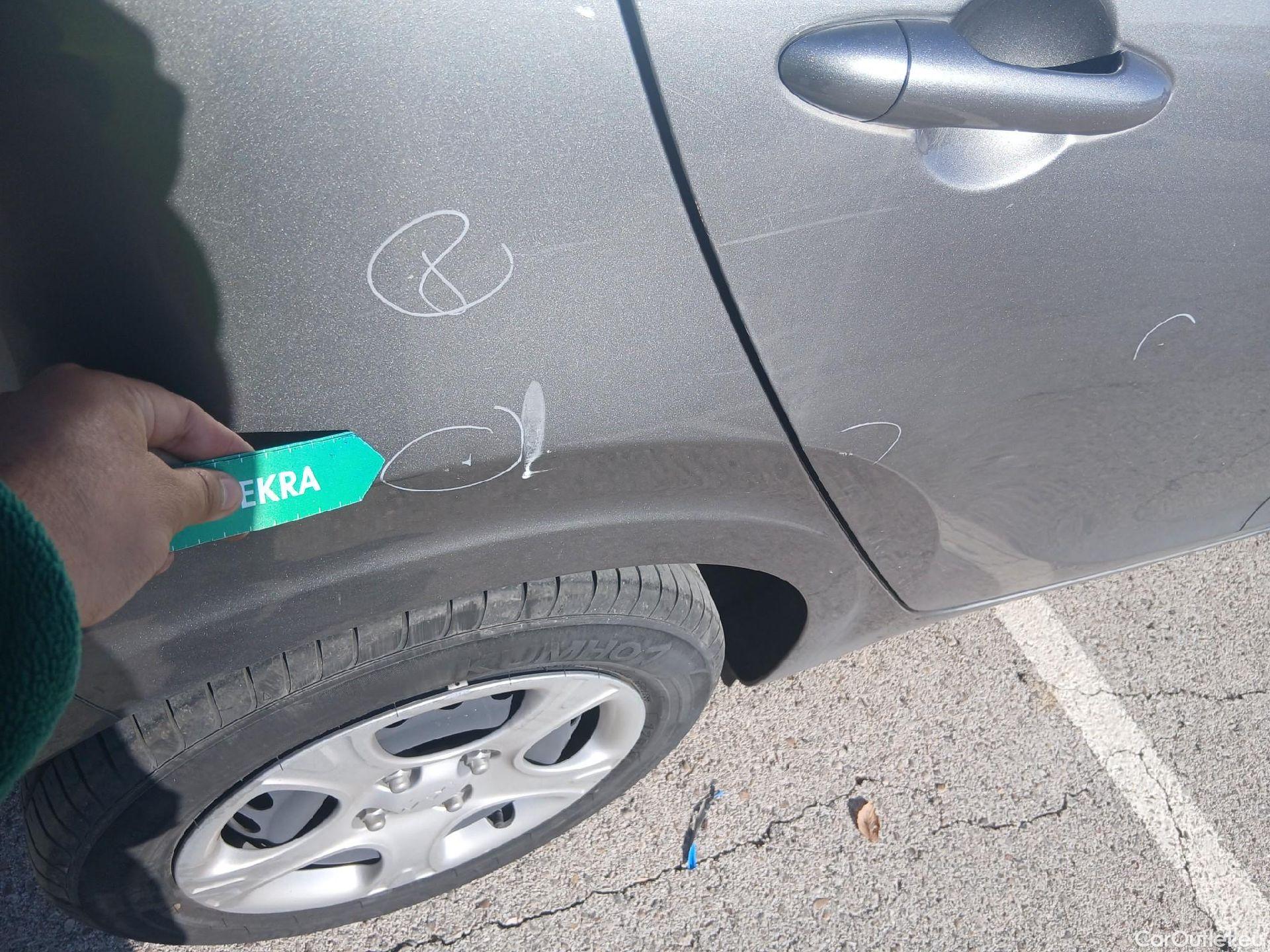  KIA  Picanto KIA  / 2020 / 5P / berlina con portón 1.0 DPi 49kW (67CV) Concept #31