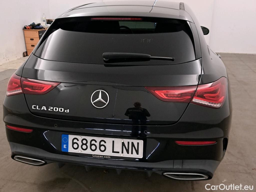 Mercedes  CLA-Klasse MERCEDES-BENZ CLA / 2019 / 5P / familiar CLA 200 D DCT Shooting Brake #40