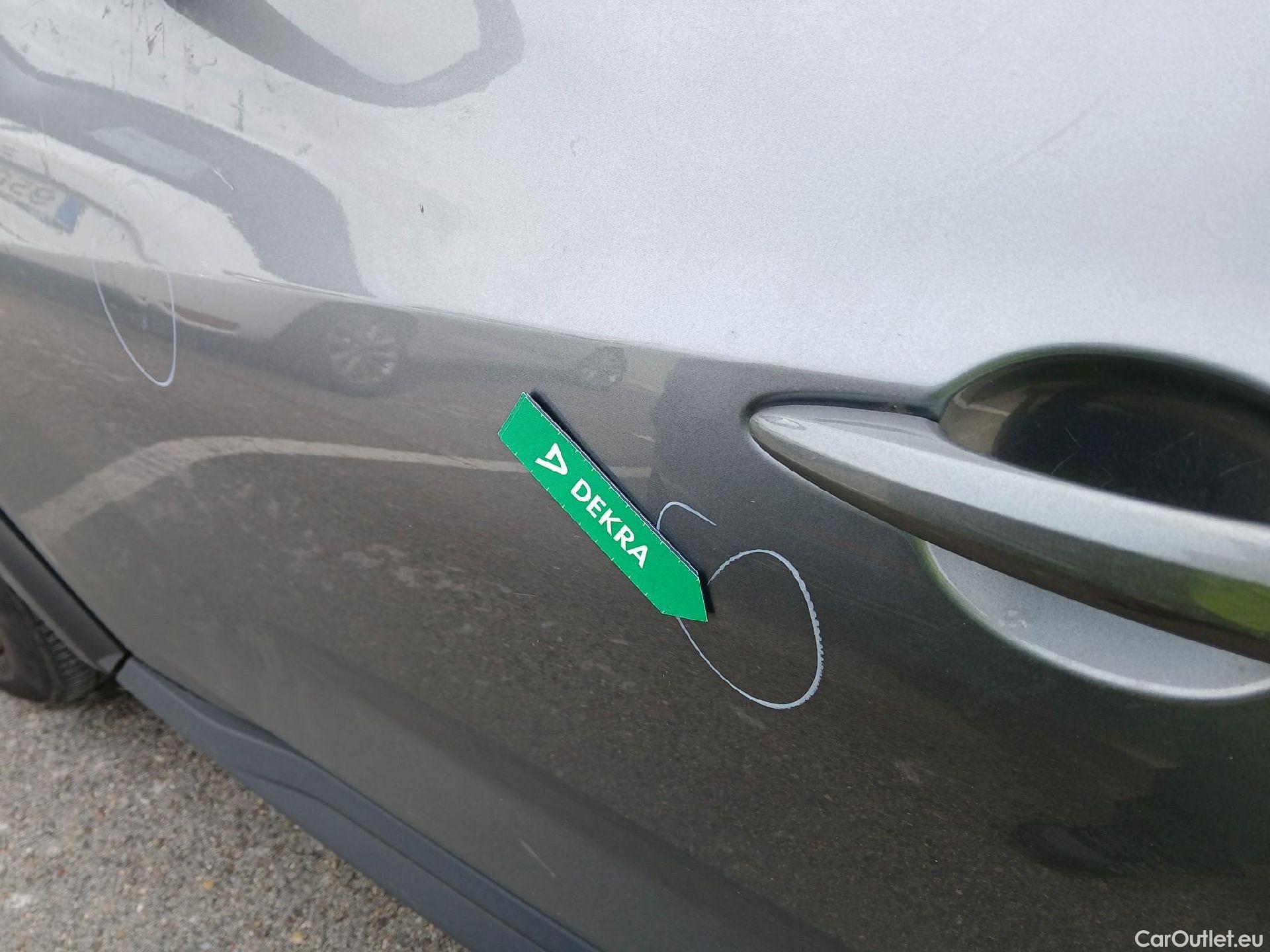  Nissan  Juke NISSAN  / 2019 / 5P / crossover DIG-T 84 kW (114 CV) 6M/T Acenta #27