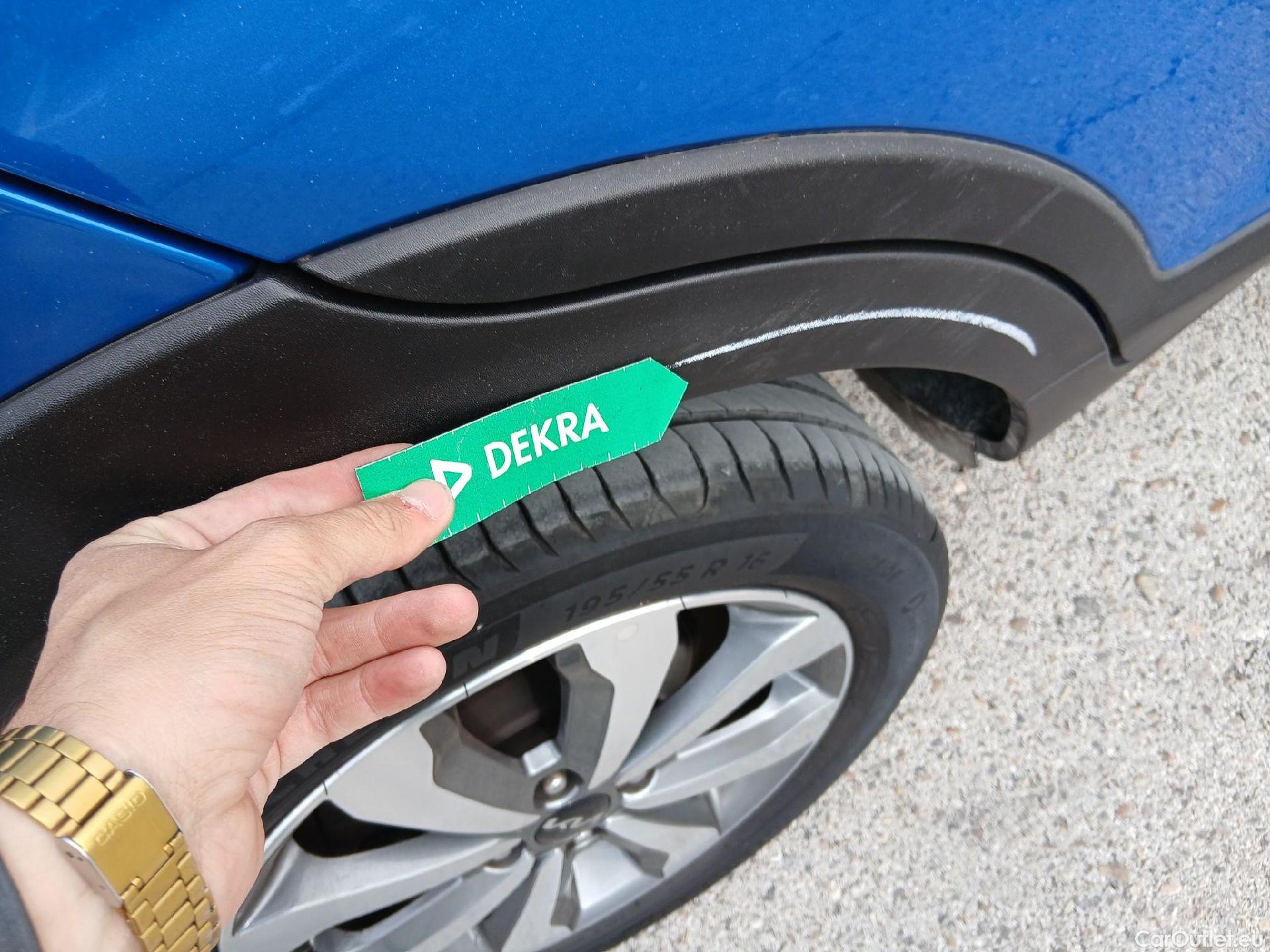  KIA  STONIC KIA  / 2017 / 5P / todoterreno 1.0 T-GDi 74kW (100CV) MHEV iMT Drive #37