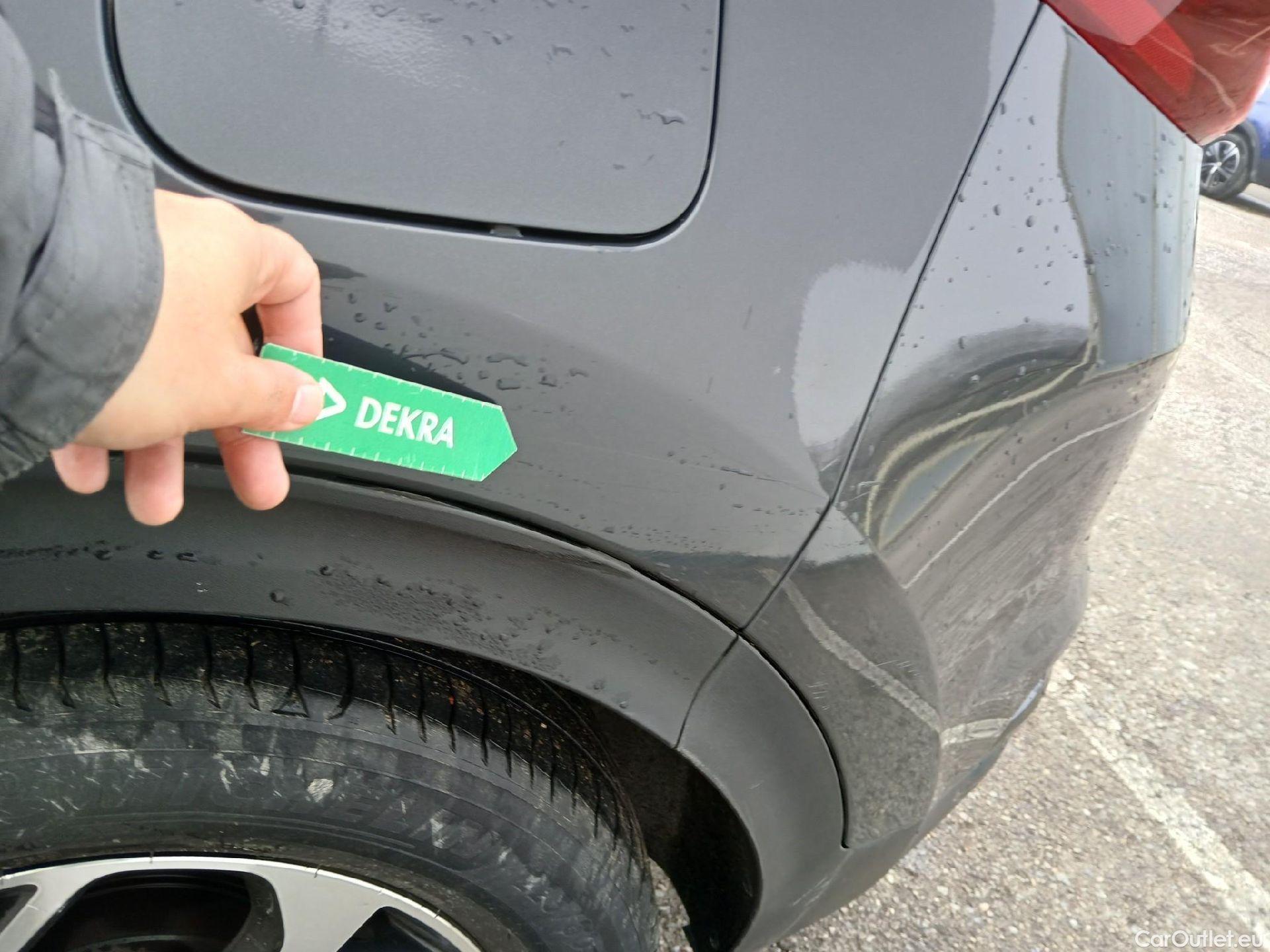  KIA  Sportage KIA  1.6MHEV Drive 100kW(136CV) 4x2(Crist Tintados)(CX) #26