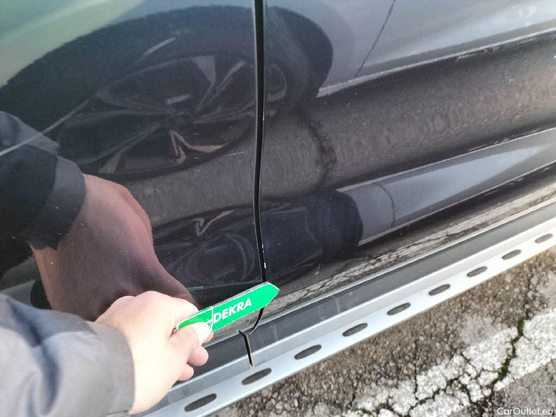  KIA  Sorento KIA  / 2020 / 5P / todoterreno 1.6 T-GDi PHEV Emotion 4x4 7pl P.Luxury #43