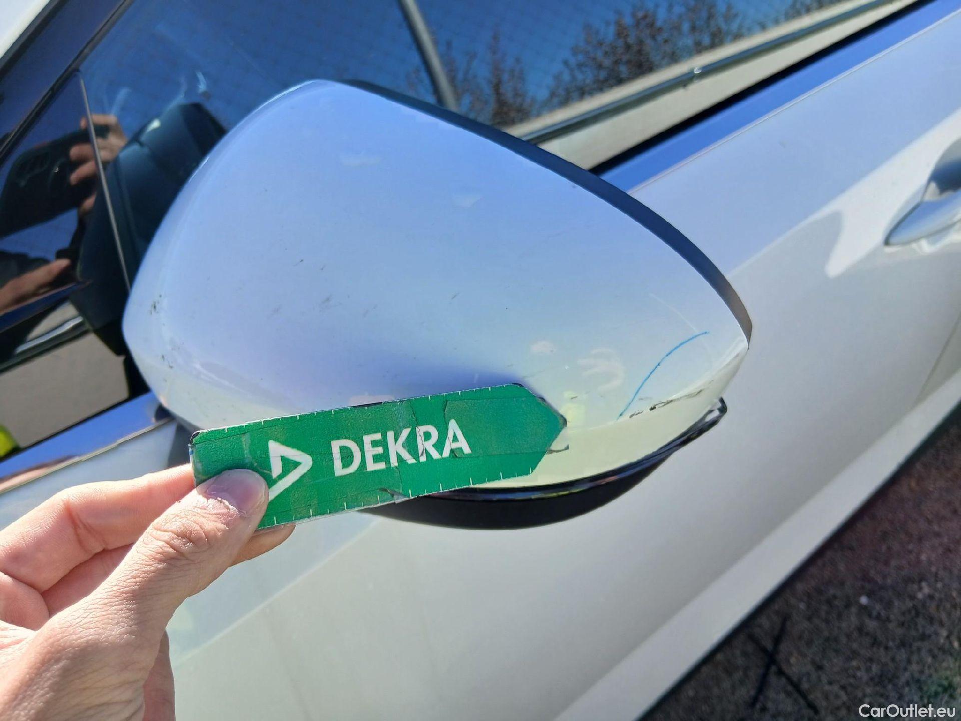  Nissan  Qashqai NISSAN  / 2021 / 5P / todoterreno DIG-T 103kW (140CV) mHEV 4x2 Acenta #9