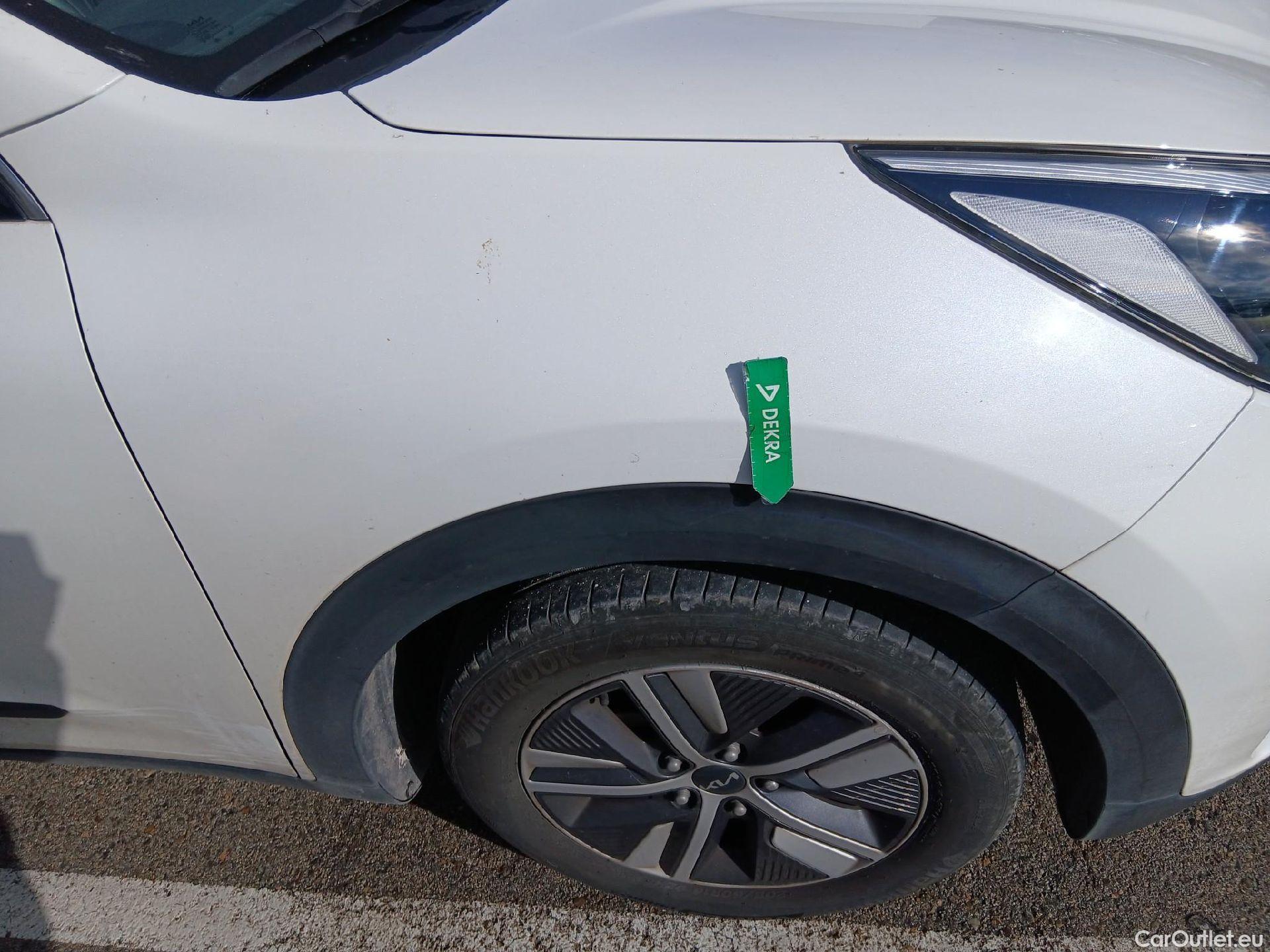  KIA  Niro KIA  / 2019 / 5P / crossover 1.6 GDi HEV 104kW (141CV) Drive #26