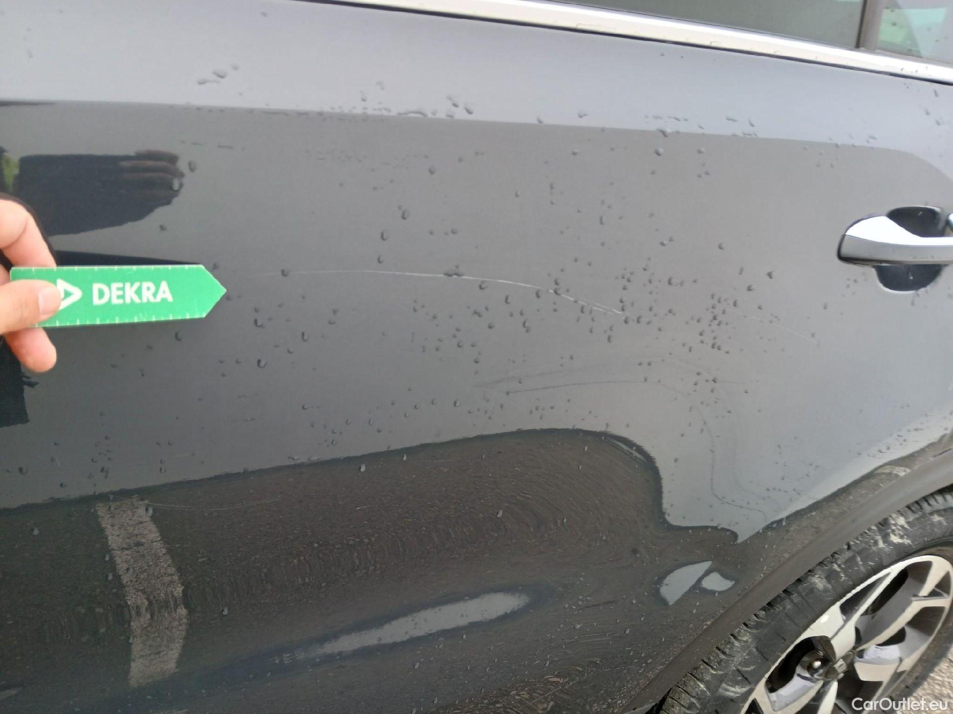  KIA  Sportage KIA  1.6MHEV Drive 100kW(136CV) 4x2(Crist Tintados)(CX) #25