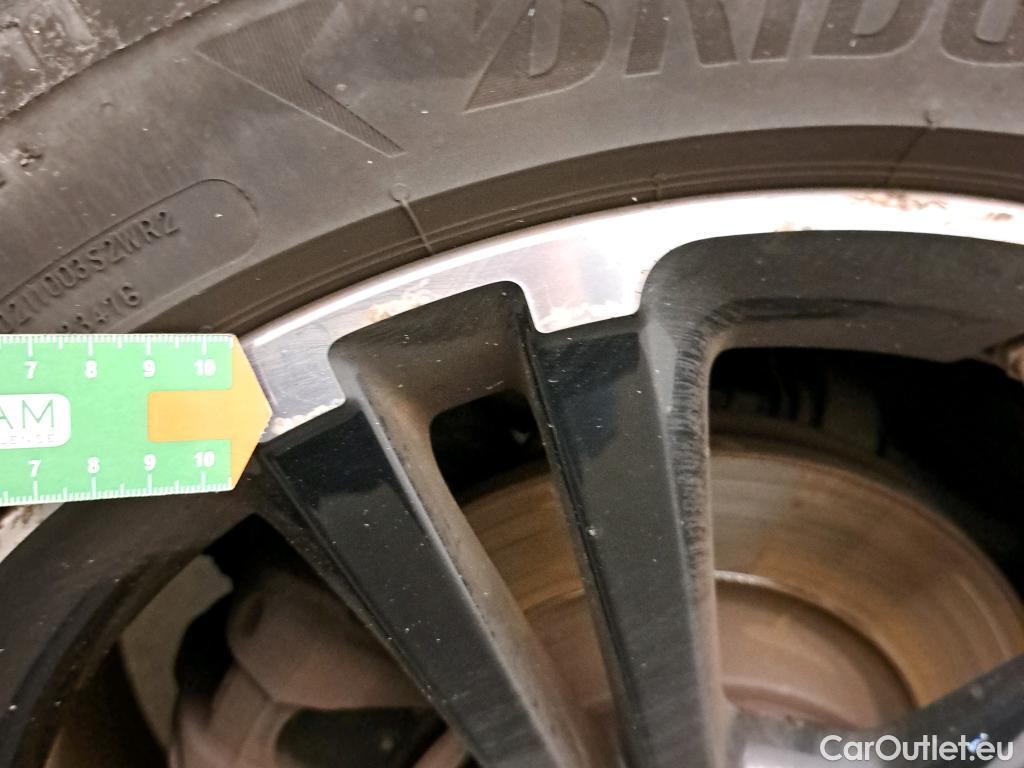  Mercedes  CLA-Klasse MERCEDES-BENZ CLA / 2019 / 5P / familiar CLA 200 D DCT Shooting Brake #12