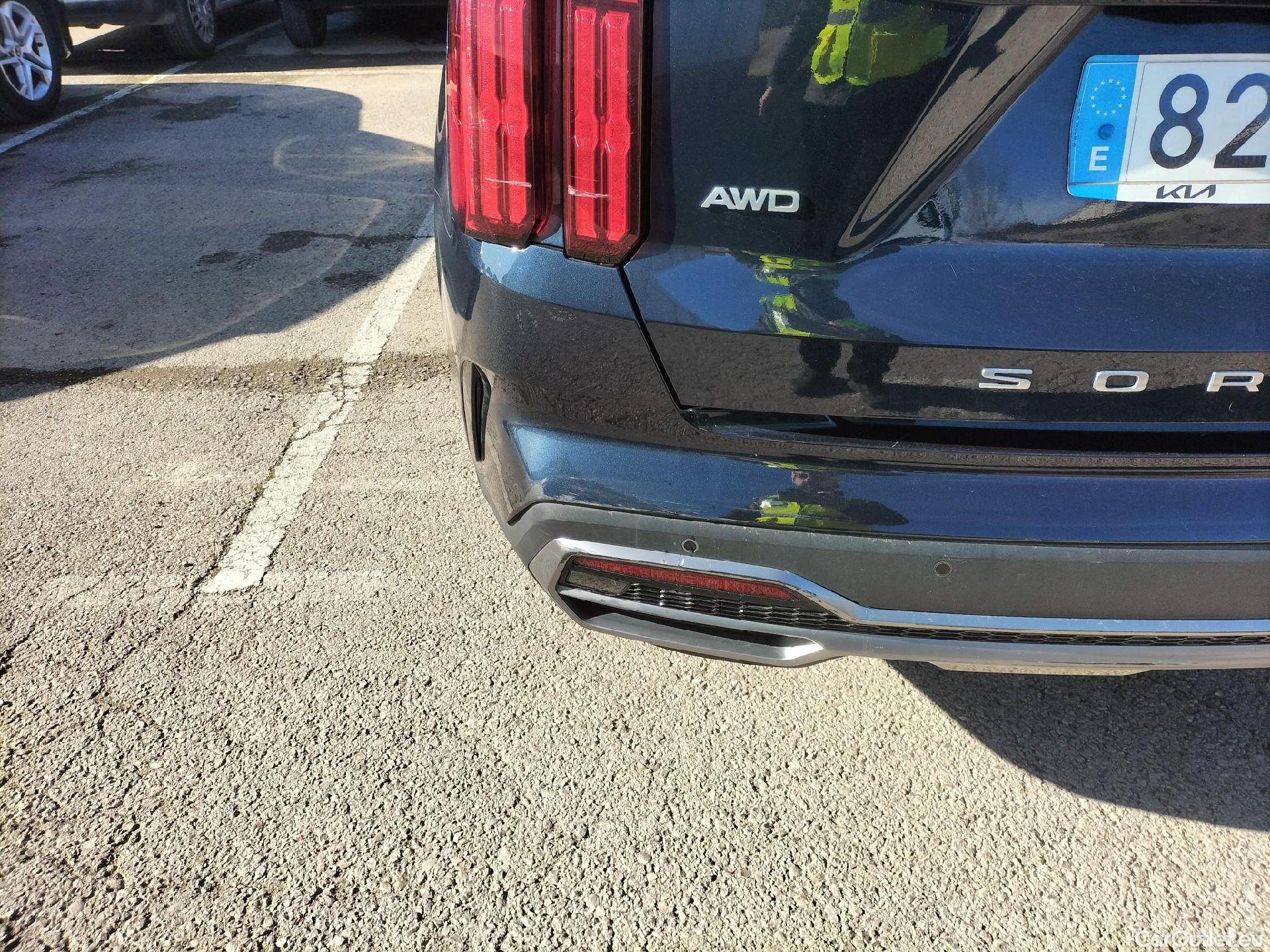  KIA  Sorento KIA  / 2020 / 5P / todoterreno 1.6 T-GDi PHEV Emotion 4x4 7pl P.Luxury #19