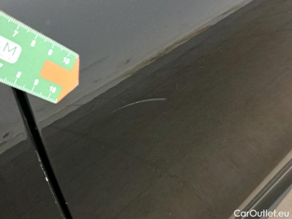  Mercedes  CLA-Klasse MERCEDES-BENZ CLA / 2019 / 5P / familiar CLA 200 D DCT Shooting Brake #20