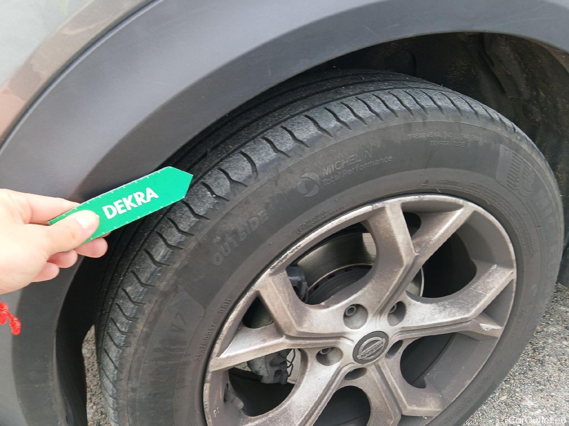  Nissan  Juke NISSAN  / 2019 / 5P / crossover DIG-T 84 kW (114 CV) 6M/T Acenta #4