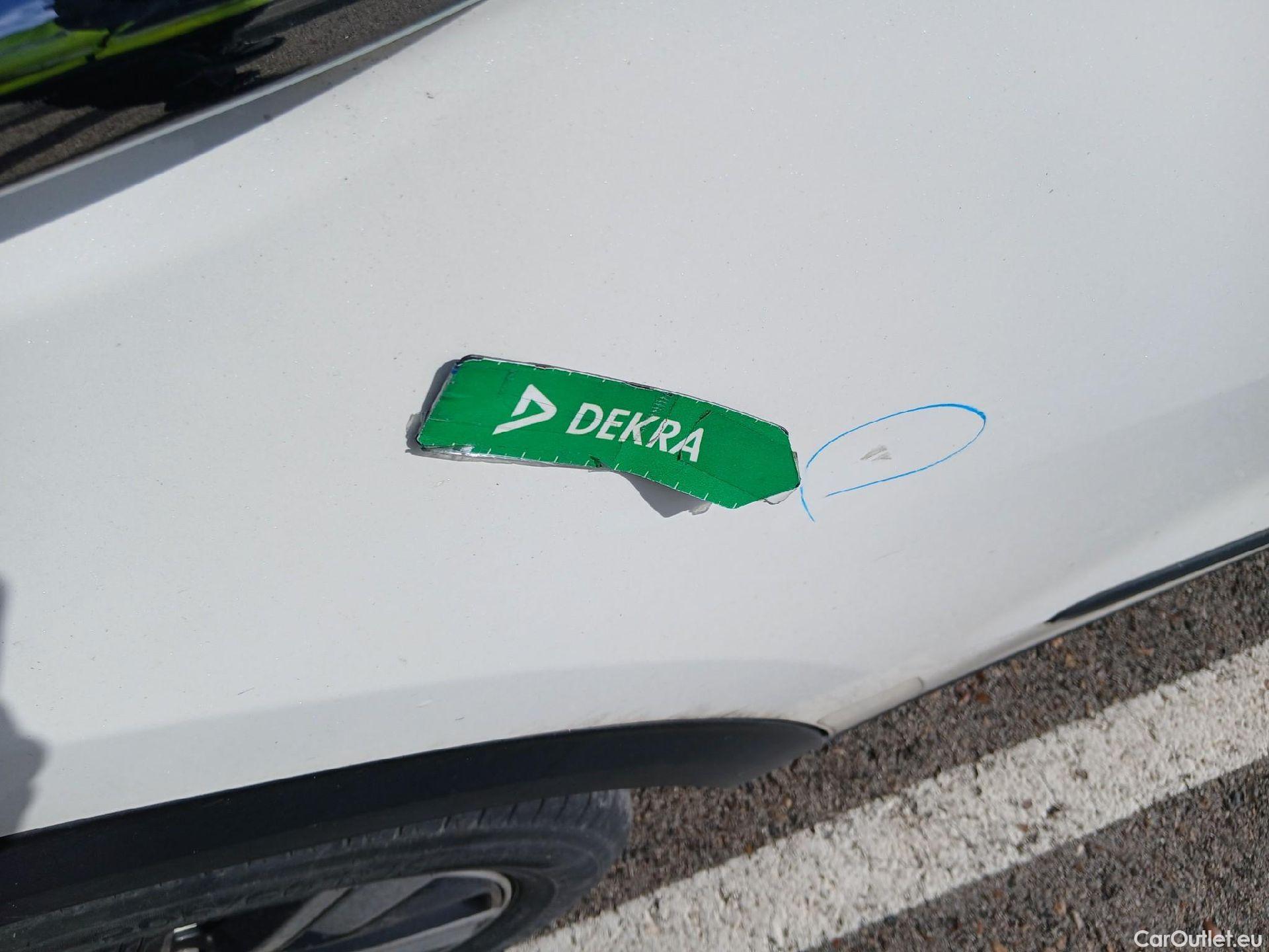  KIA  Niro KIA  / 2019 / 5P / crossover 1.6 GDi HEV 104kW (141CV) Drive #24