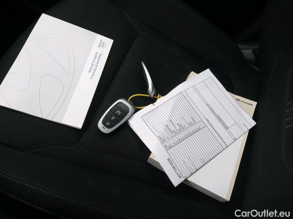  Hyundai  Tucson HYUNDAI  / 2020 / 5P / todoterreno 1.6 TGDI PHEV 195kW Tecno Sky Auto 4x4 #25