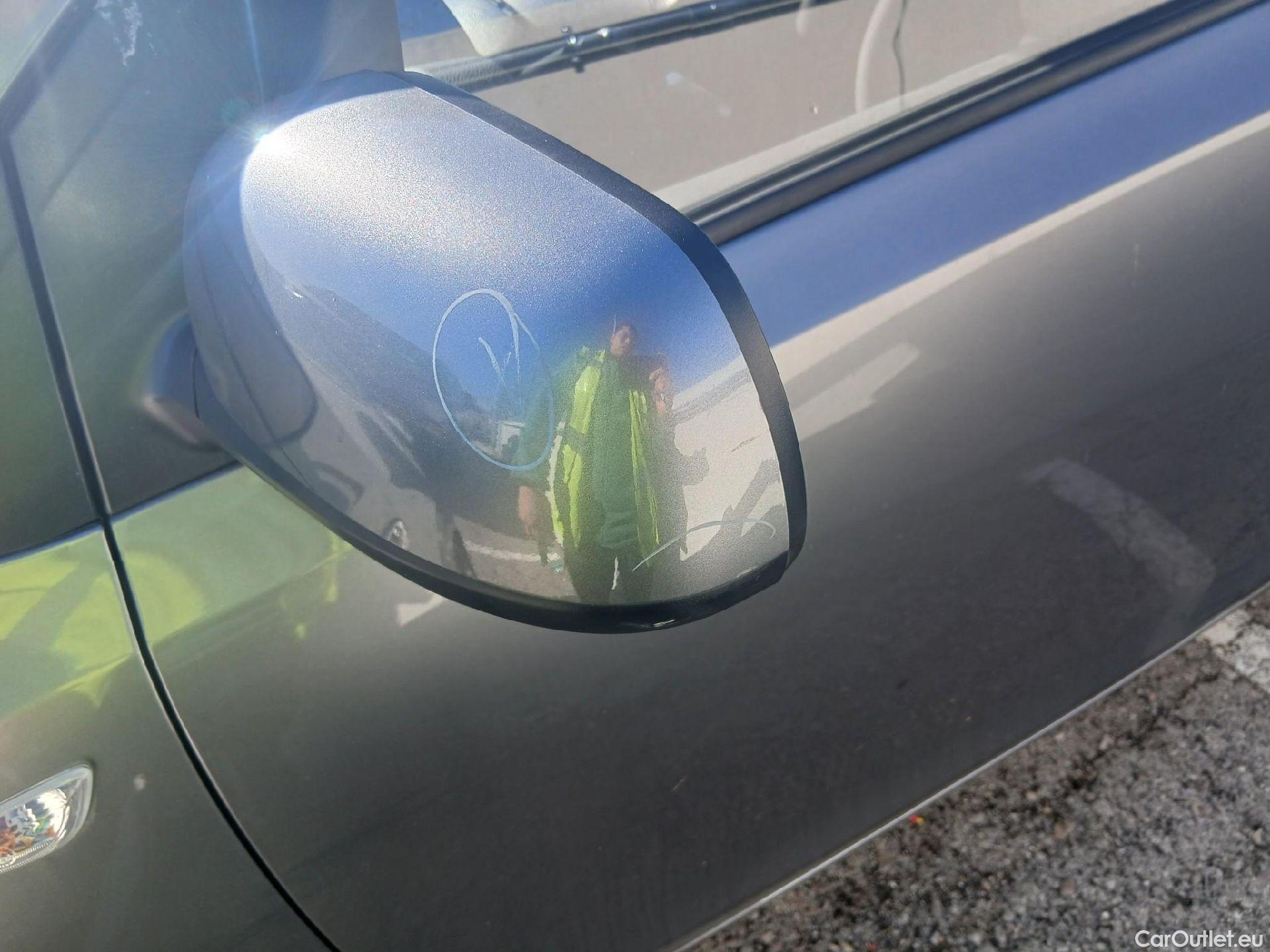  KIA  Picanto KIA  / 2020 / 5P / berlina con portón 1.0 DPi 49kW (67CV) Concept #14