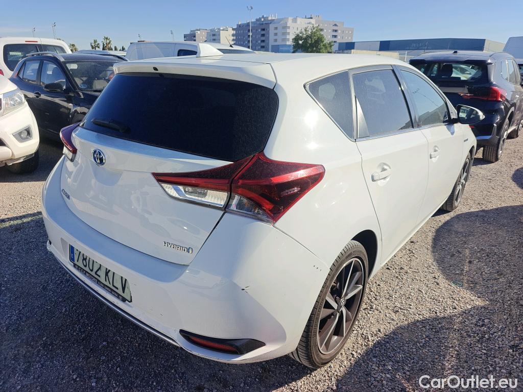  Toyota  Auris TOYOTA  5p 2G berlina con portón 1.8 140H Hybrid Feel! Edition #29