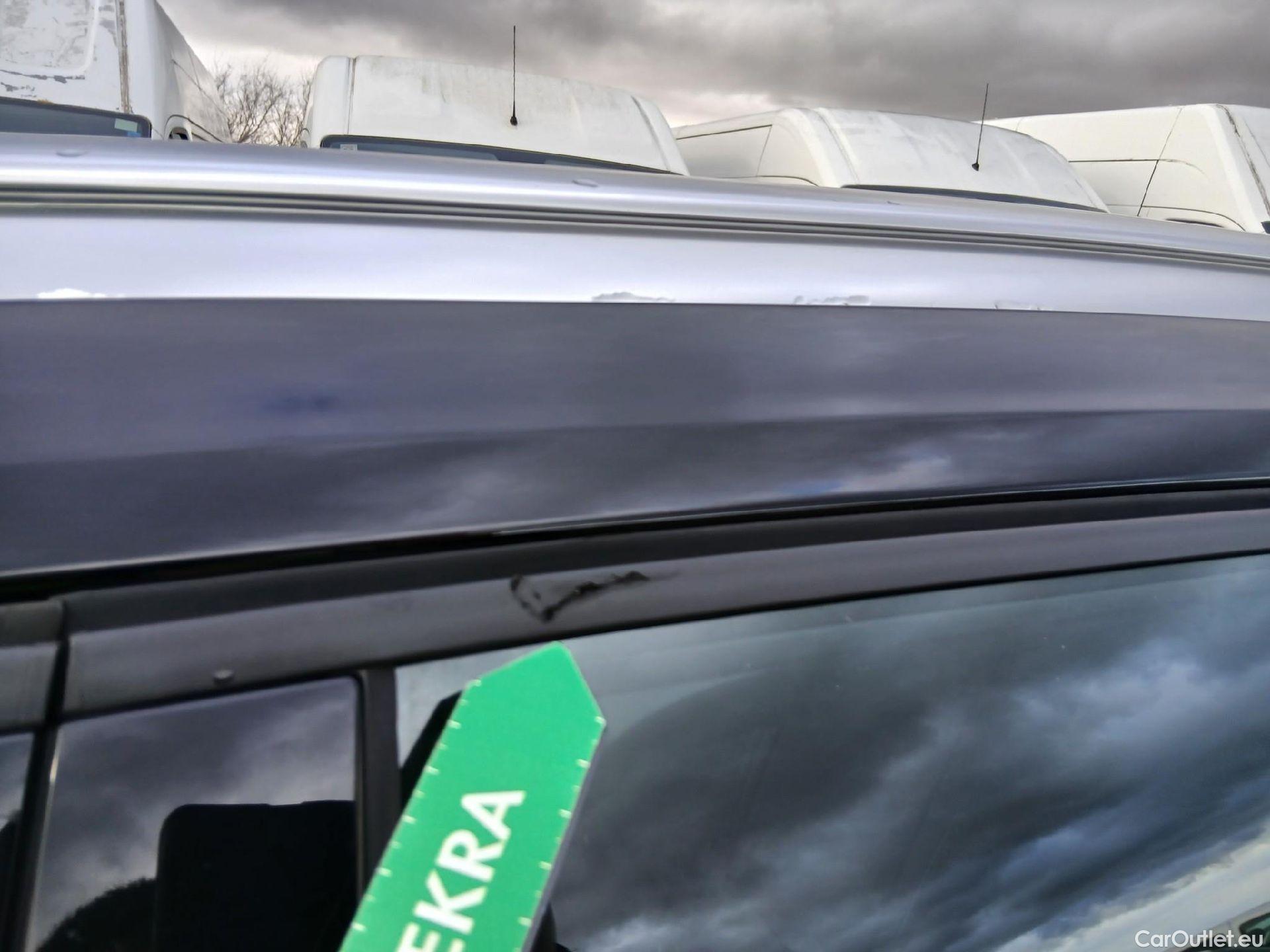  Volvo  XC 40 VOLVO XC40 / 2017 / 5P / todoterreno 1.5 T3 Momentum Pro #6