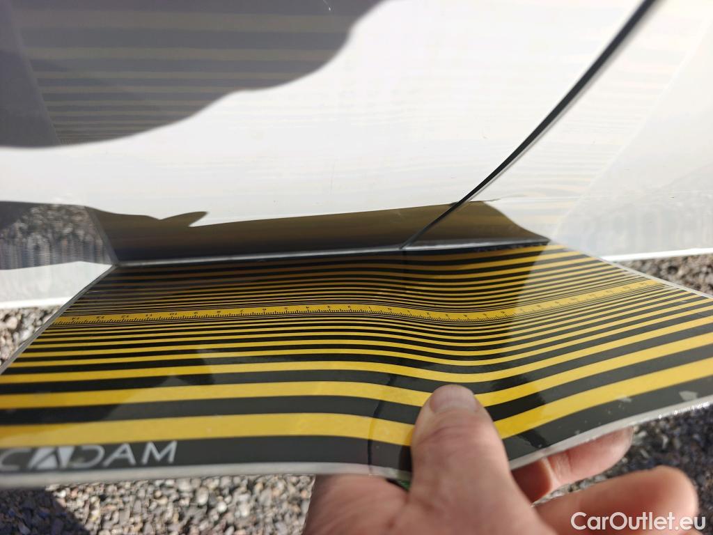  Toyota  Auris TOYOTA  5p 2G berlina con portón 1.8 140H Hybrid Feel! Edition #19