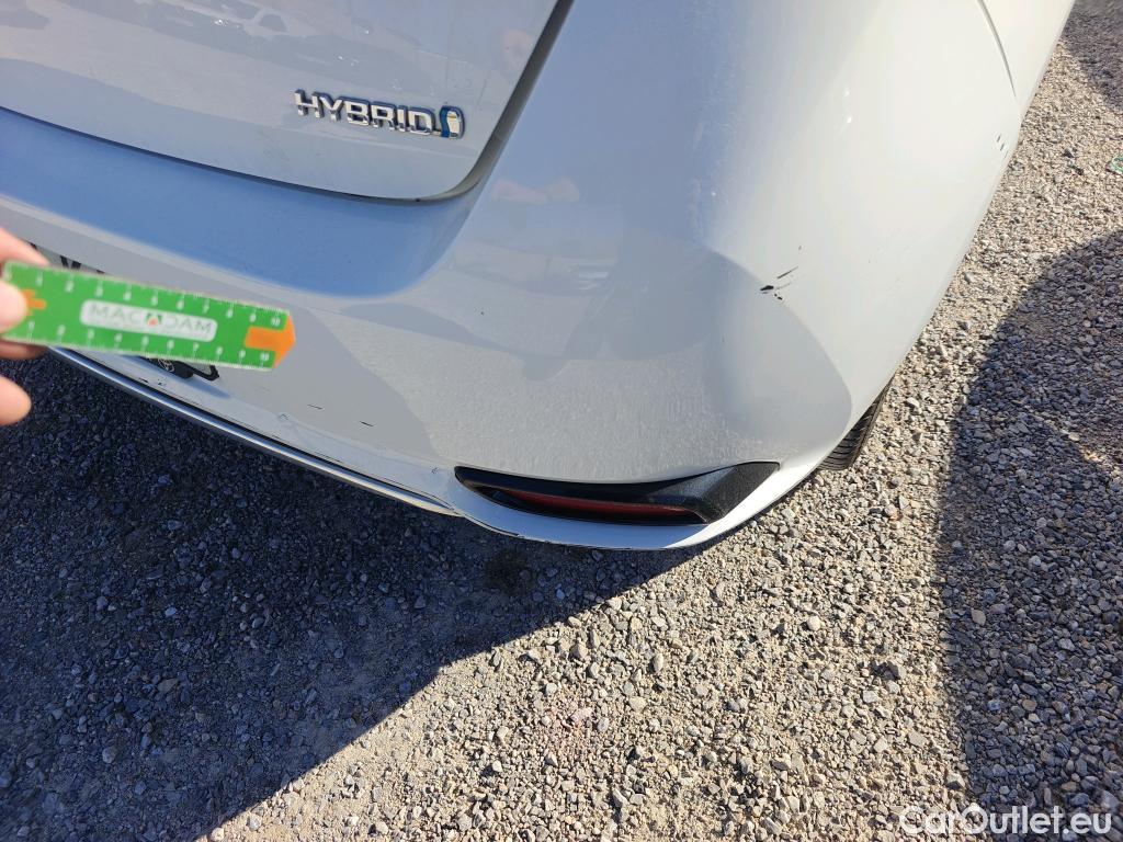  Toyota  Auris TOYOTA  5p 2G berlina con portón 1.8 140H Hybrid Feel! Edition #34