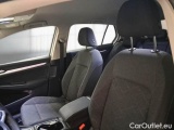  Volkswagen  Golf  VOLKSWAGEN / 2019 / 5P / BERLINA 2.0 TDI SCR 110KW LIFE DSG #11