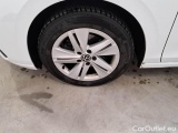 Volkswagen  Golf  VOLKSWAGEN / 2019 / 5P / BERLINA 2.0 TDI SCR 110KW LIFE DSG #17