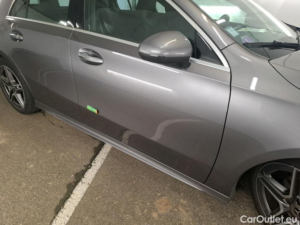  Mercedes  A-Klasse MERCEDES-BENZ Classe A Compact / 2018 / 5P / Berline A 180 AMG Line #27