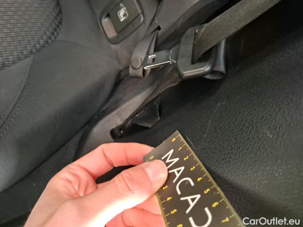  Bmw  X2 Série  sDrive 18i Lounge 1.5 135CV BVA7 E6d #14