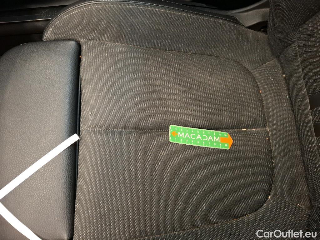  Bmw  Serie 1 1 Berline 118 d Edition Sport 2.0 150CV BVA8 E6d #47