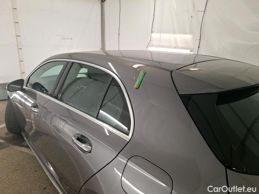  Mercedes  A-Klasse MERCEDES-BENZ Classe A Compact / 2018 / 5P / Berline A 180 AMG Line #7