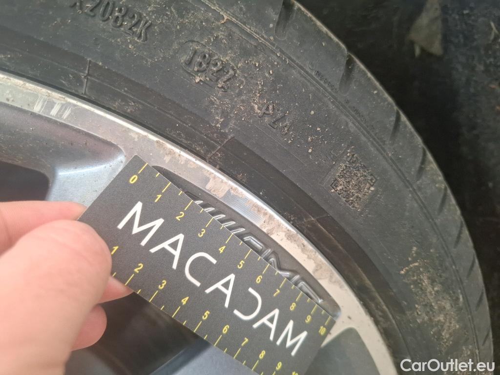  Mercedes  A-Klasse MERCEDES-BENZ Classe A Berline / 2018 / 4P / Berline A 250 e AMG Line 8G-DCT #32