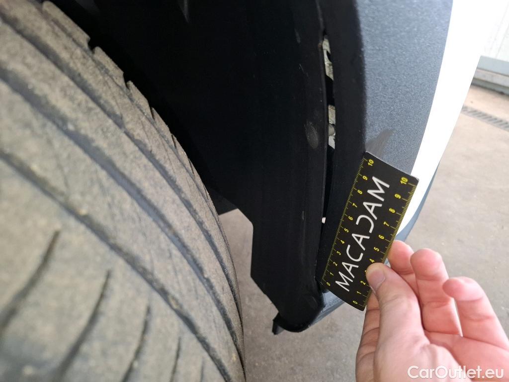  Citroen  C3  Feel Business 1.2 PureTech 80CV BVM5 E6d #4