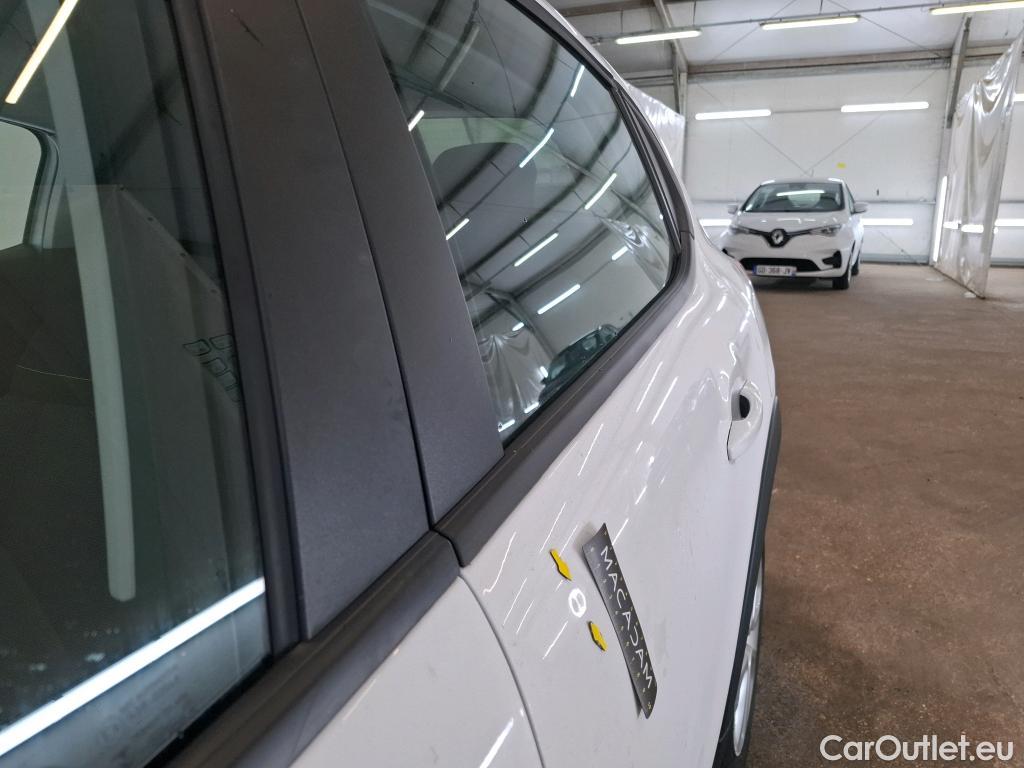  Citroen  C3  Feel Business 1.2 PureTech 80CV BVM5 E6d #9