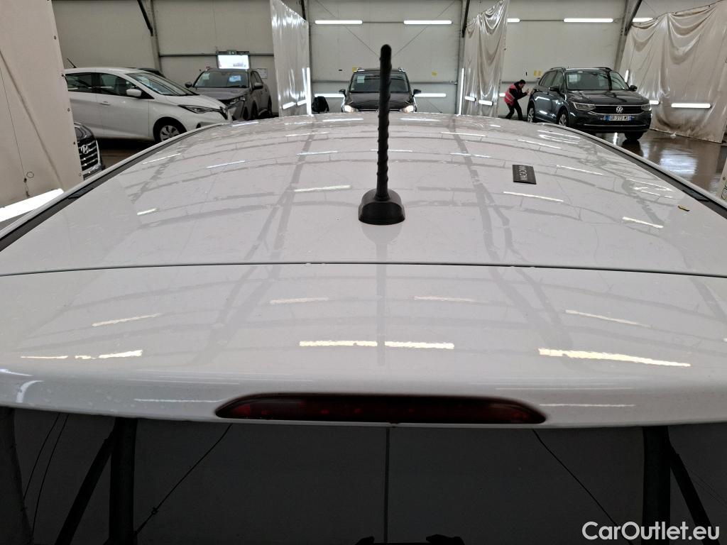  Hyundai  i20  Intuitive 1.2 85CV BVM5 E6 / TRANSFO VP VF
 #3