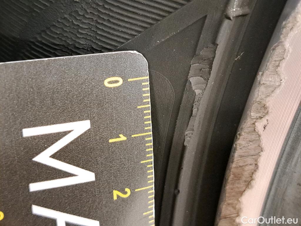  Bmw  Serie 1 BMW Série 1 2019 5P Berline 116i Business Design #7